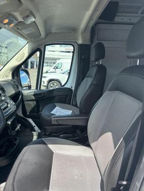 Bright White Clearcoat 2025 RAM ProMaster 2500 Tradesman