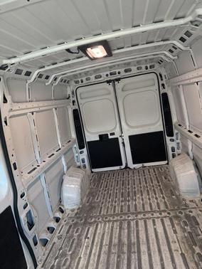 Bright White Clearcoat 2025 RAM ProMaster 2500 Tradesman