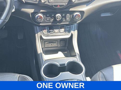 Ebony Twilight Metallic 2019 GMC Terrain SLT