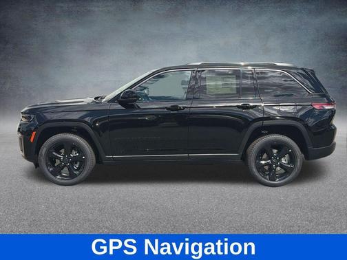 High Gloss Black 2027 Jeep Grand Cherokee Limited