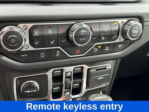 2025 Jeep Gladiator Mojave X