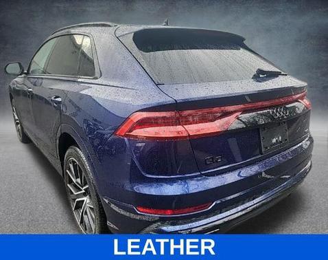 2022 Audi Q8 55 Premium Plus