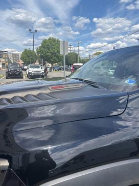 Diamond Black Crystal Pearlcoat 2022 RAM 1500 TRX