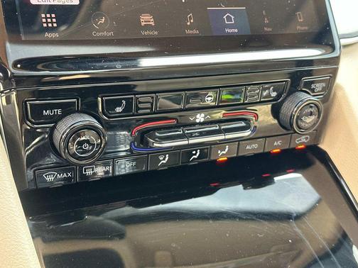 Bright White Clearcoat 2022 Jeep Grand Cherokee L Limited