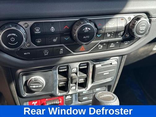 2025 Jeep Gladiator Mojave X