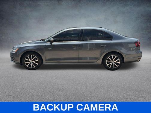 Platinum Gray Metallic 2017 Volkswagen Jetta 1.4T SE