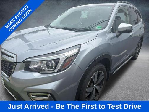 Ice Silver Metallic 2020 Subaru Forester Touring