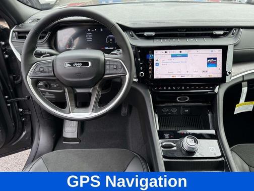 2026 Jeep Grand Cherokee Altitude