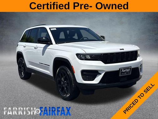 Bright White Clearcoat 2025 Jeep Grand Cherokee Altitude