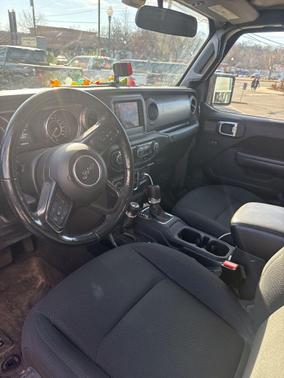 2021 Jeep Gladiator Sport S