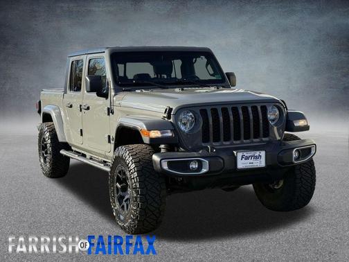 2021 Jeep Gladiator Sport S
