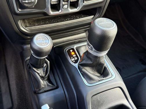 2021 Jeep Gladiator Sport S