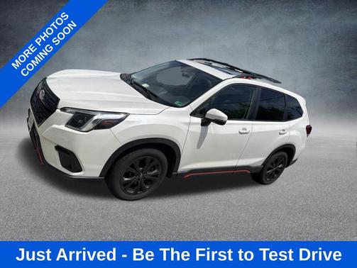 Crystal White Pearl 2023 Subaru Forester Sport