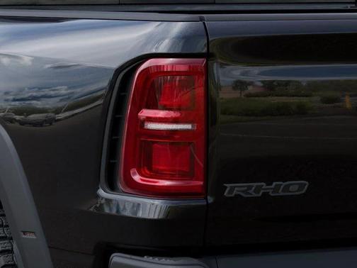 Diamond Black Crystal Pearlcoat 2026 RAM 1500 RHO Crew Cab 4x4 5'7' Box