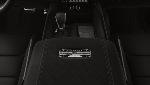 Diamond Black Crystal Pearlcoat 2026 RAM 1500 RHO Crew Cab 4x4 5'7' Box