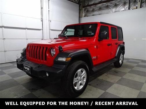 Photo 5 of 28 of 2020 Jeep Wrangler Unlimited Sport