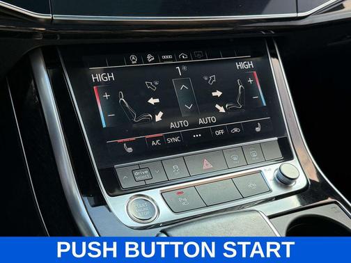 2021 Audi Q8 55 Premium