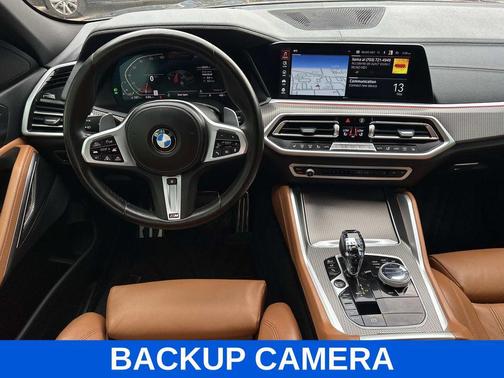 Manhattan Green Metallic 2022 BMW X6 xDrive40i