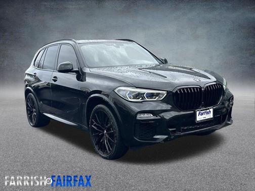 Black 2020 BMW X5 M50i