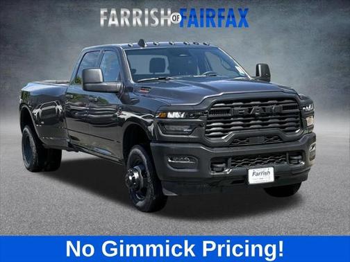 2025 RAM 3500 Tradesman Crew Cab 4x4 8' Box