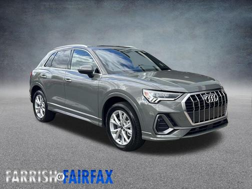 2024 Audi Q3 Premium 45 TFSI S line quattro Tiptronic
