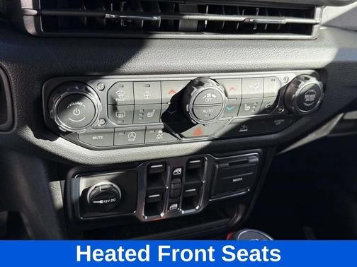 Anvil Clearcoat 2026 Jeep Gladiator Sport S