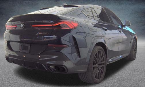 2023 BMW X6 M50i