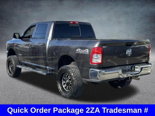 2020 RAM 2500 Tradesman Crew Cab 4X4 6'4' Box
