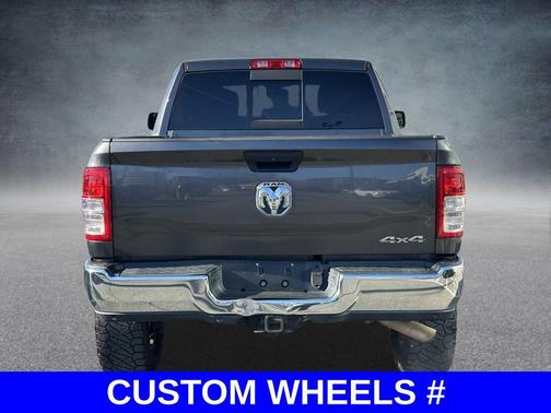 2020 RAM 2500 Tradesman Crew Cab 4X4 6'4' Box