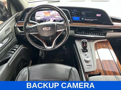 2022 Cadillac Escalade ESV Premium Luxury