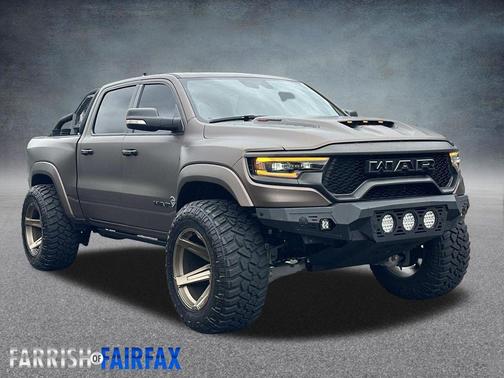 Diamond Black Crystal Pearlcoat 2022 RAM 1500 TRX