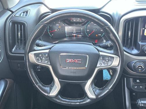 Onyx Black 2017 GMC Canyon Denali