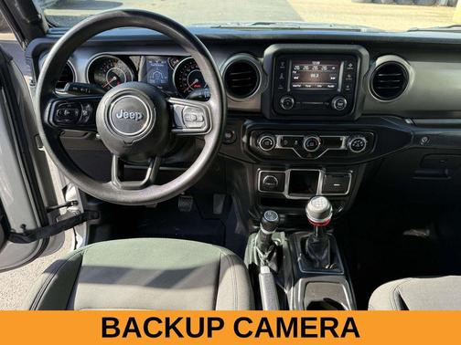 2021 Jeep Gladiator Sport