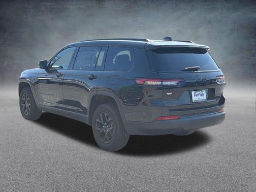 Diamond Black Crystal Pearlcoat 2025 Jeep Grand Cherokee L Altitude