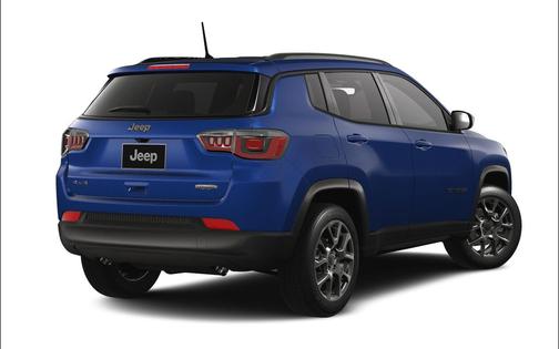 Fathom Blue Pearl Coat 2026 Jeep Compass Latitude
