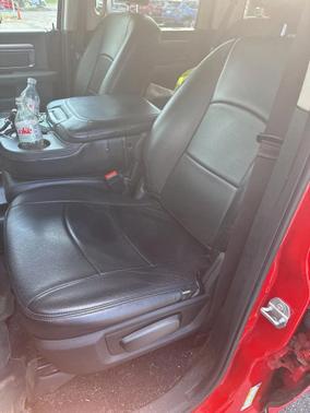 2019 RAM 1500 Classic Warlock Crew Cab 4x4 5'7' Box