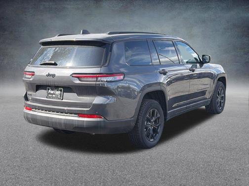 Baltic Gray Metallic Clearcoat 2025 Jeep Grand Cherokee L Altitude