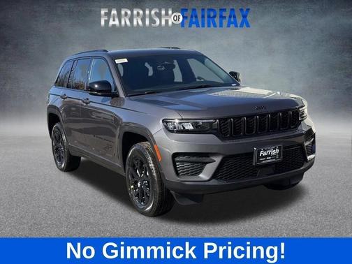 Baltic Gray Metallic Clearcoat 2025 Jeep Grand Cherokee Altitude