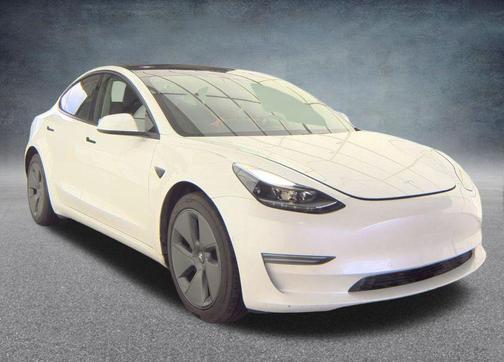 Pearl White Multi-Coat 2021 Tesla Model 3 Standard Range Plus