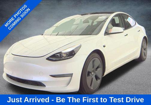 Pearl White Multi-Coat 2021 Tesla Model 3 Standard Range Plus