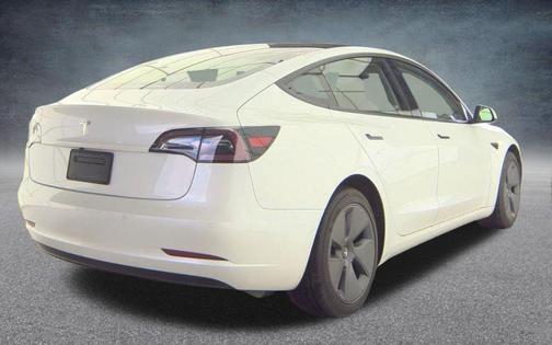 Pearl White Multi-Coat 2021 Tesla Model 3 Standard Range Plus