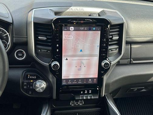 Bright White Clearcoat 2025 RAM 1500 Laramie