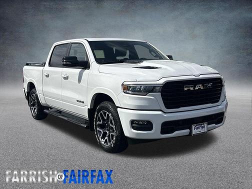 Bright White Clearcoat 2025 RAM 1500 Laramie