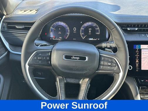 2026 Jeep Grand Cherokee Altitude