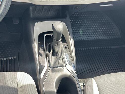 Celestite 2025 Toyota Corolla LE