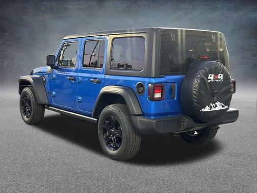 2022 Jeep Wrangler Unlimited Sport