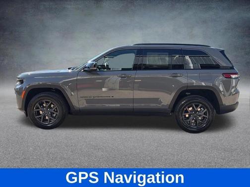 Sting-Gray Clearcoat 2027 Jeep Grand Cherokee Altitude