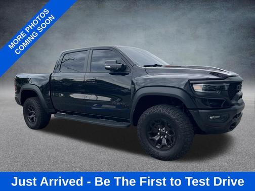 Diamond Black Crystal Pearlcoat 2021 RAM 1500 TRX