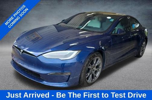 Deep Blue Metallic 2021 Tesla Model S Plaid