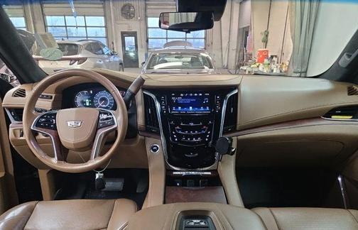 2017 Cadillac Escalade ESV Platinum
